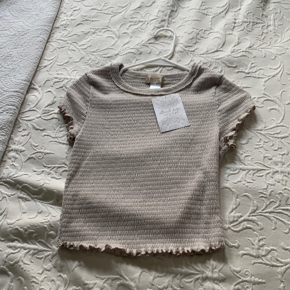 Altard state shirt NEW size medium color beige.